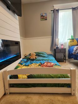 White Wood Twin Kids Bed Frame 10$ each