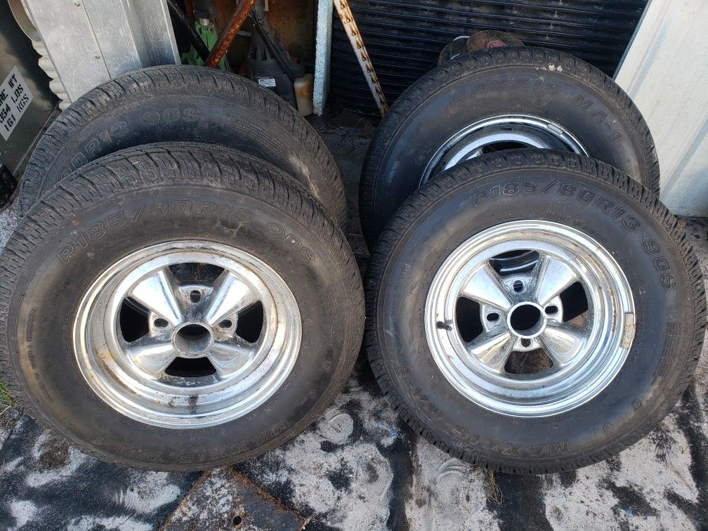 4 Tire and Rim Good condition