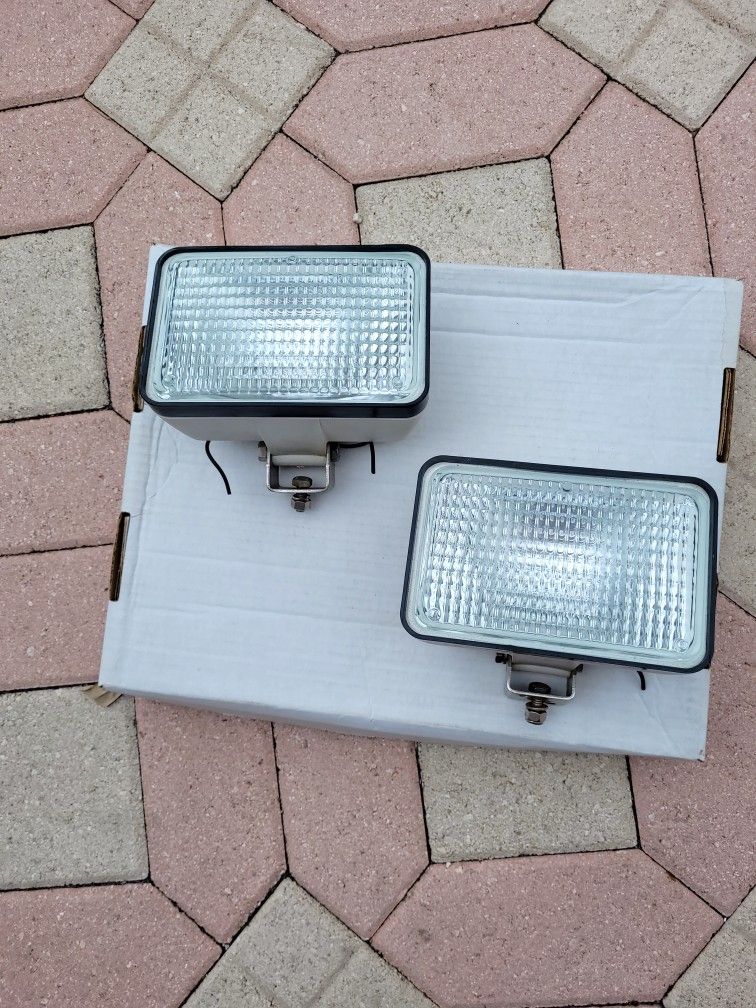 Auxillary lights