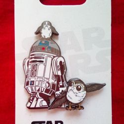 NEW STAR WARS DISNEY PIN R2D2 AND POGS WITH SWIVEL