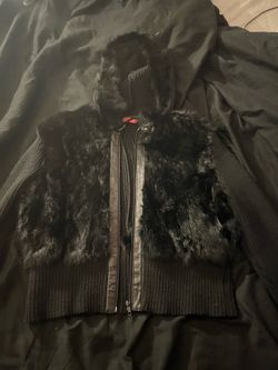 Black faux fur with zipper
