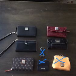 Dooney And Bourke Wallets And Wristlets