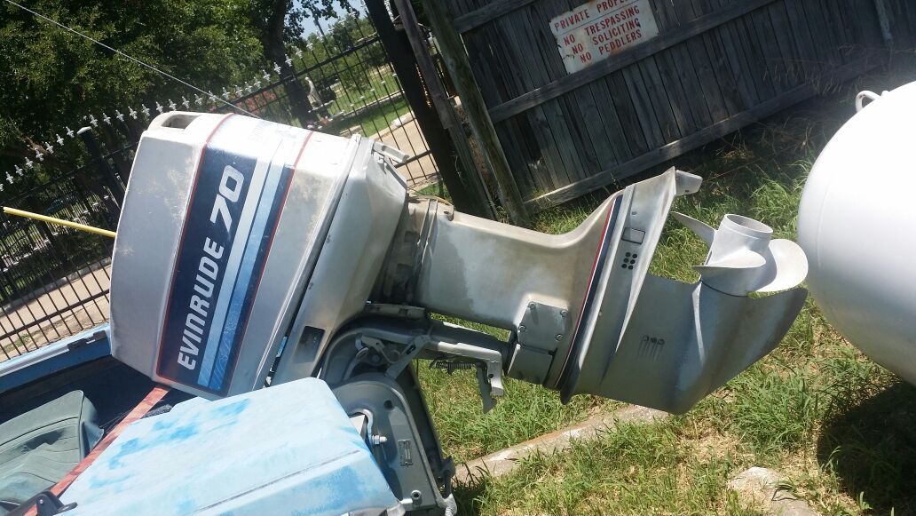 70 HP Evinrude Outboard Motor Title in Hand