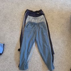 Mens Medium Puma Sweatpants - 4 Pair