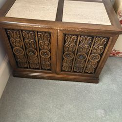 2 End Tables