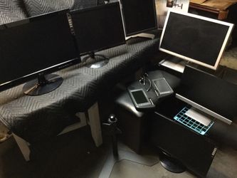 Pc monitors and stand displays