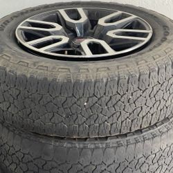 275 65 20 GMC Factory Wheels Goodyear Tires 