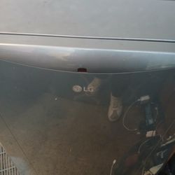 LG 14000 BTU AIR CONDITIONER 