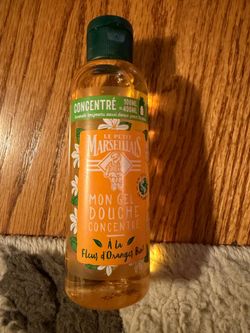 Le Petit Marseillais- Orange Blossom organic Shower Gel - Orange Blossom