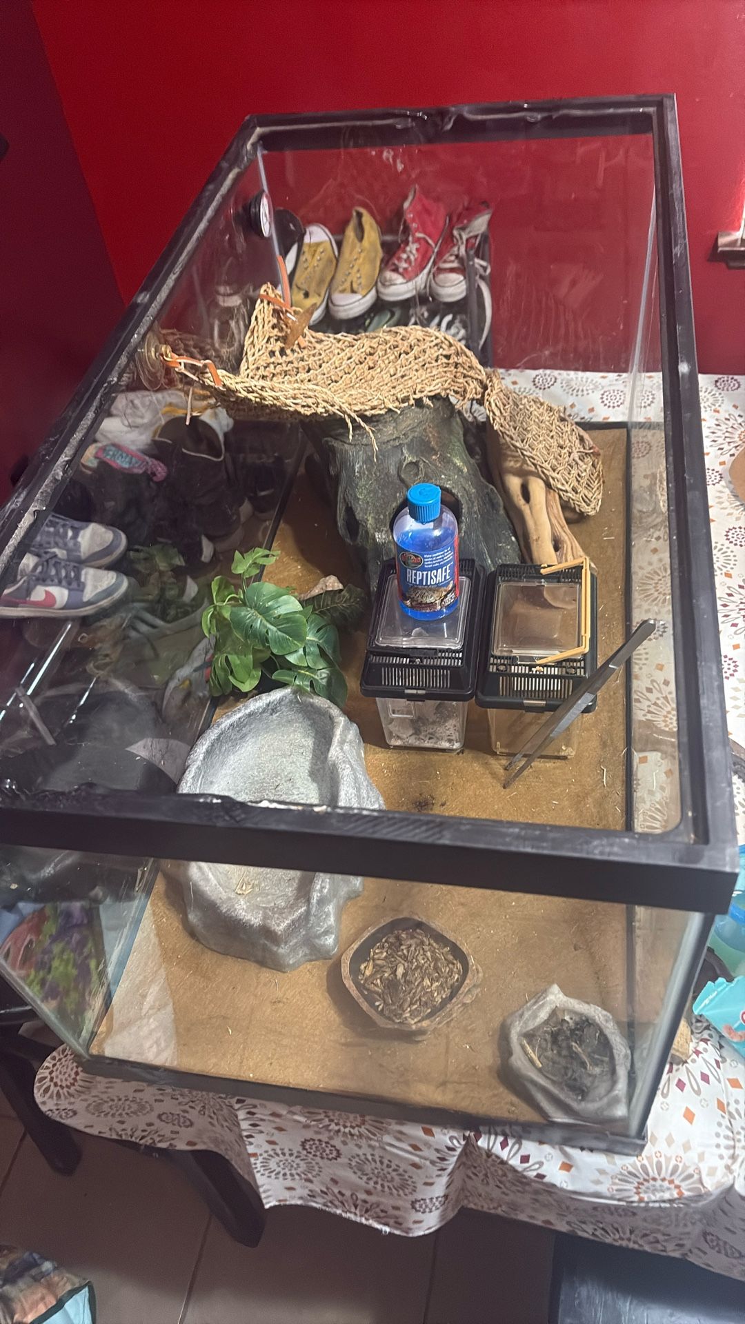 Reptilian Tank