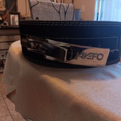 NEW JAYEFO SPORTS LEATHER WEIGHT BELT FOR WOMEN'S & MEN'S SIZE LARGE / WAIST 32-34 ... $30 FIRM PRICE.  READ EVERYTHING PLS