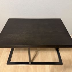 Coffee Table with 2 end tables - 3 pieces in total