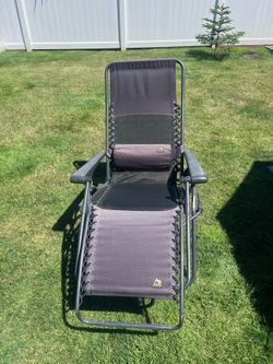 Patio lounge chair