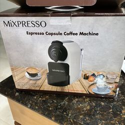 New White  Expresso Coffee Machine compact by MixPresso. 1400W single serve