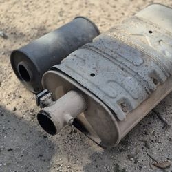 Resonator And Muffler 2015 Gmc Sierra 50$$