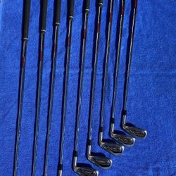 Titleist AP1 716 Iron Set Golf Clubs