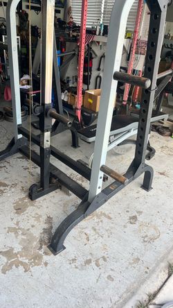 Squat rack
