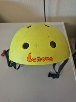 Lanova Helmet