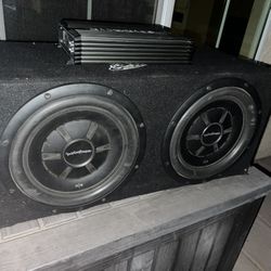 Dual Rockford Fosgate R2 12in Subwoofers With 1200W Hifonics Brutus Elite Amplifier