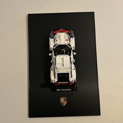 LEGO Porsche 911 RSR + Display Frame