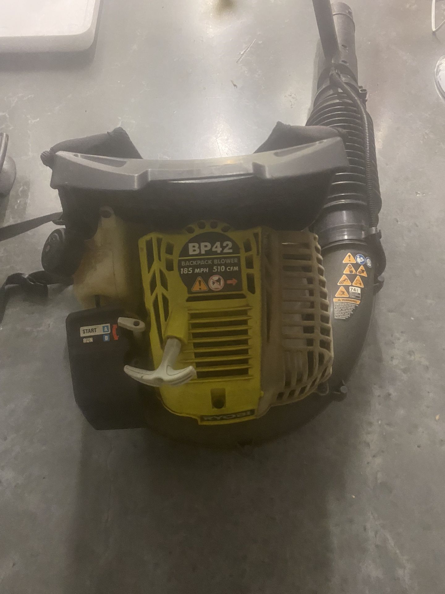 Leaf Blower