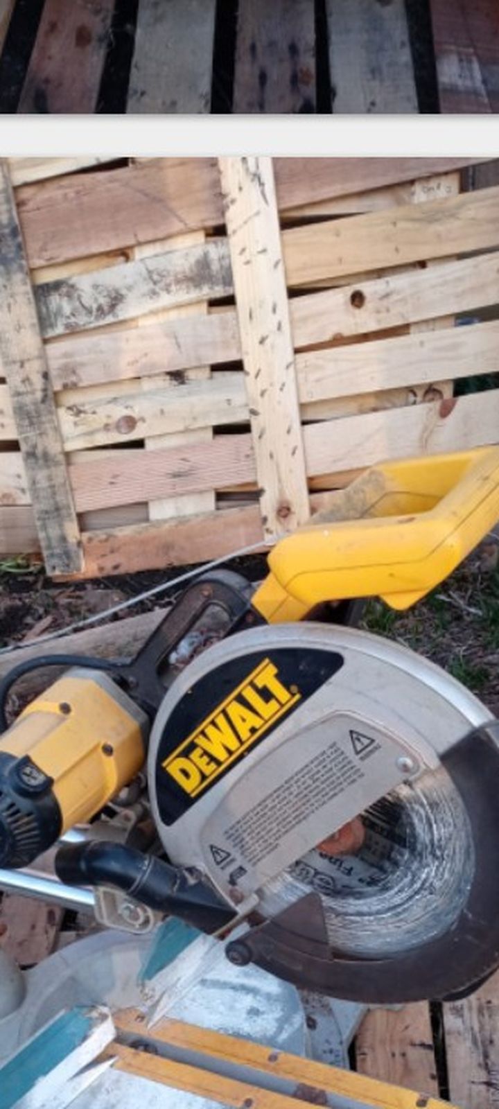 De Walt And Painting Machine