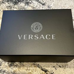 Versace Box New Magnetic Close 