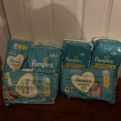 New Born Pampers And Size 4 Pampers 