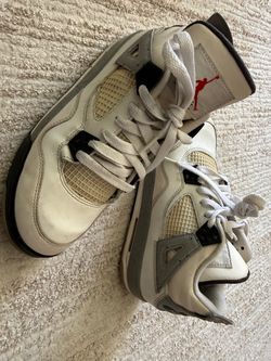 Authentic Nike air jordan retro 4 white cement size 4.5 youth, not Travis Scott, supreme, Union, Dior, Kobe