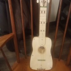Kiwi Co Kids 4 String Guitar Like New