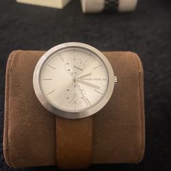 Michael Kors - Leather Watch