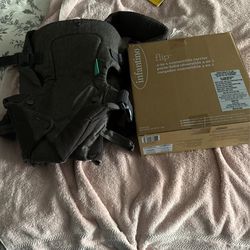 Infantino Flip 4 In 1 Convertible Carrier