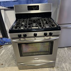 Frigidaire Gallery Gas Stove Working Perfect Clean One Receipt For 90 Days Warranty 