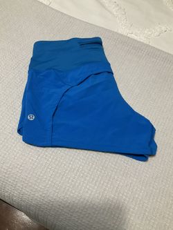 Lululemon Size 4.   4”