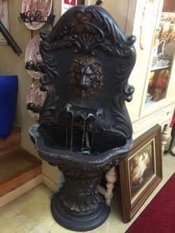 Lion fountain