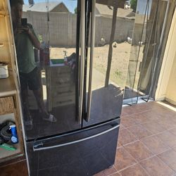 LG REFRIGERATOR 