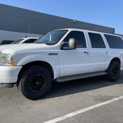 2004 Ford Excursion