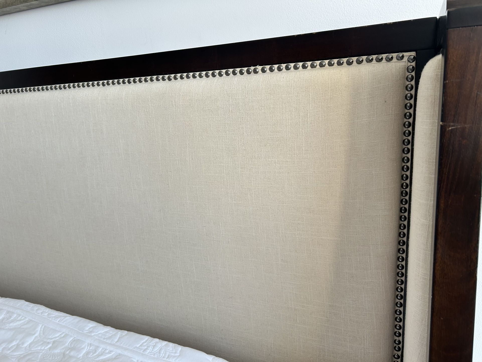 King Size Headboard. New Condition