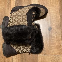 Coach  Women  Boots Size  6 