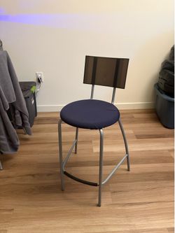3 high stools