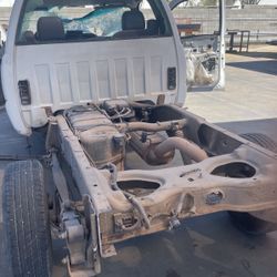 Parts 2004 GMC 2500