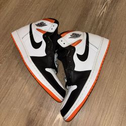 Jordan 1 Retro High Electro Orange Sz 10