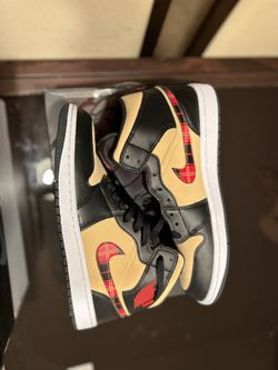 Jordan 1 Mid