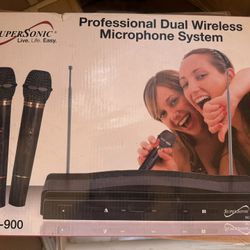 Supersonic SC-900 Professional Dual FM Wireless Microphone Receiver System