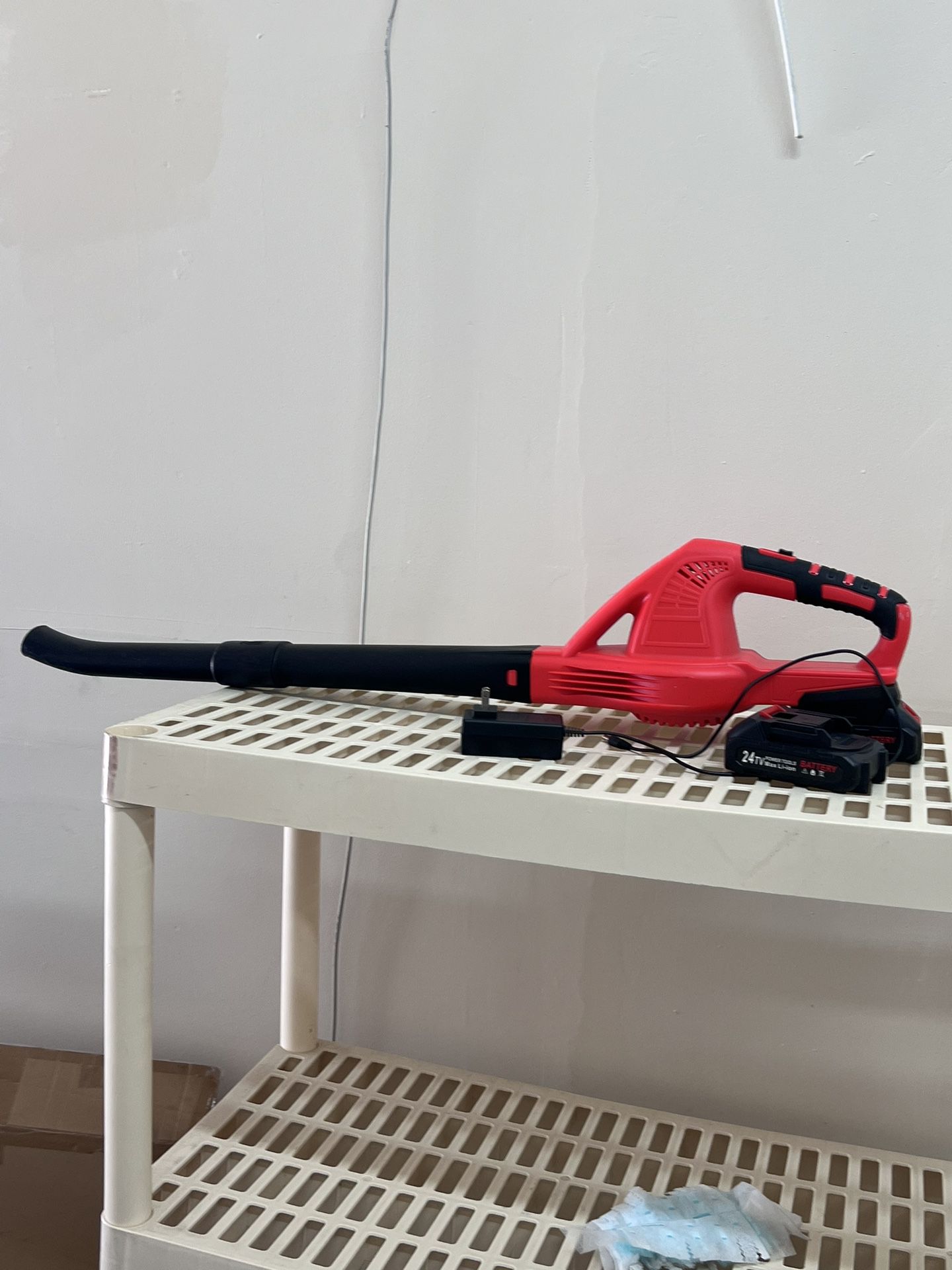 Cordless Leaf Blower, 20V Lightweight Electric Blower with Battery and Charger