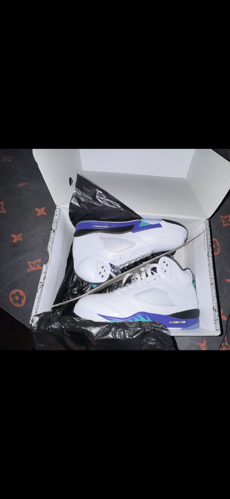 White Black, Blue And Green