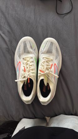 Brooks Hyperion Max| Size: 9 Male US