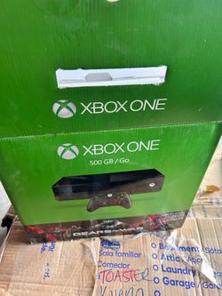 Xbox One 500GB Gears of War Bundle