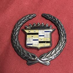 Cadillac Trunk Emblem. 