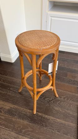 4 French Bistro Bar Stools - brand new!